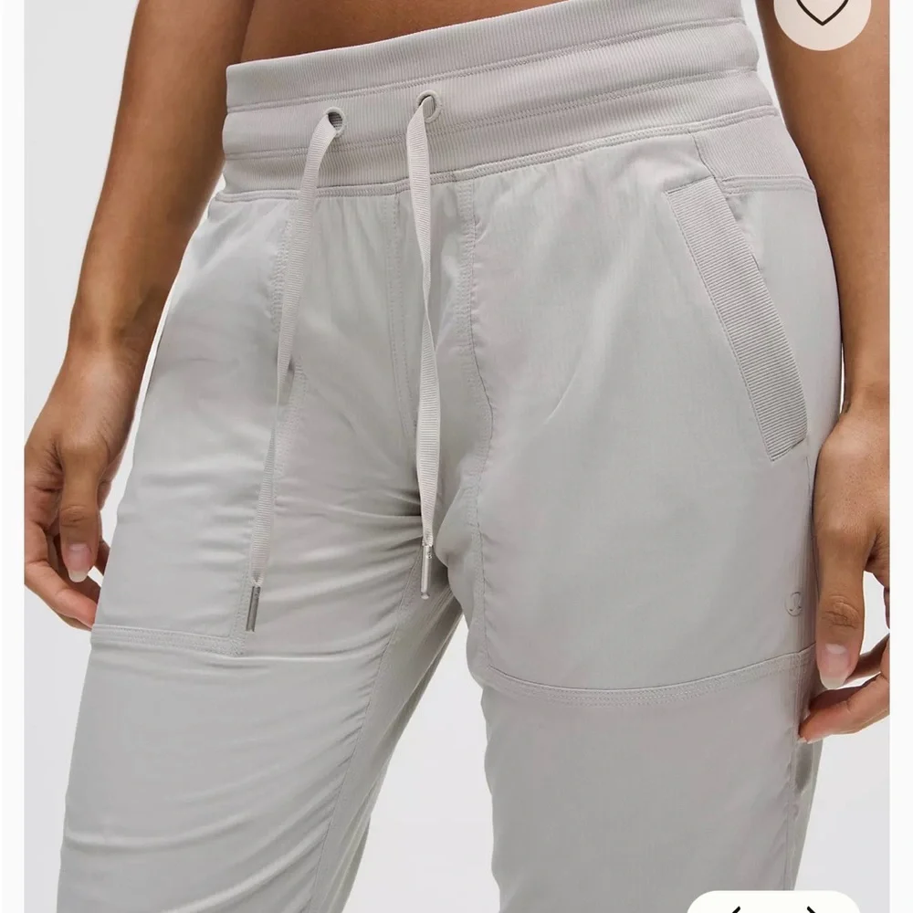 NWT Lululemon Dance Studio Mid-Rise Pant - Picture 2 of 8